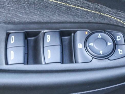 Used 2025 Chevrolet TrailBlazer ACTIV w/ Driver Confidence Package image 20