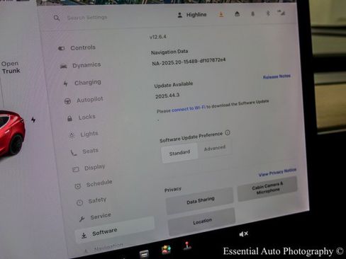 Used 2020 Tesla Model 3 Performance image 32