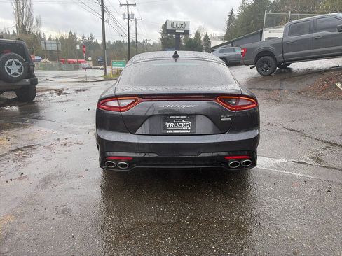 Used 2019 Kia Stinger GT1 w/ Paint Protection Package image 4