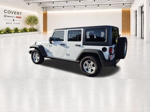 Used 2017 Jeep Wrangler Unlimited Sport w/ Quick Order Package 24S AWD/4WD image 9