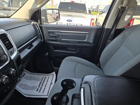 Used 2024 RAM 1500 Classic SLT AWD/4WD image 14