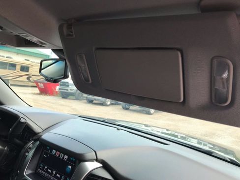 Used 2019 Chevrolet Tahoe LT w/ Luxury Package AWD/4WD image 41