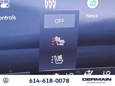 Used 2025 Buick Envision Avenir AWD/4WD image 34