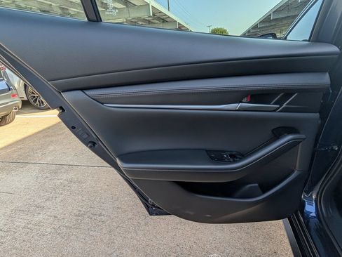 New 2026 MAZDA MAZDA3 s Sport FWD image 8