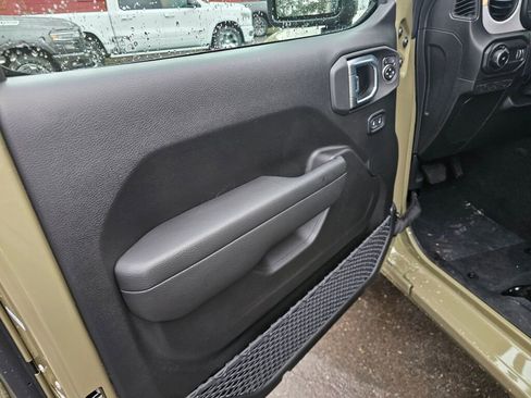 New 2026 Jeep Wrangler Sport S image 18