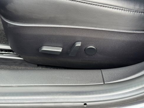 Used 2018 Tesla Model 3 Long Range image 29