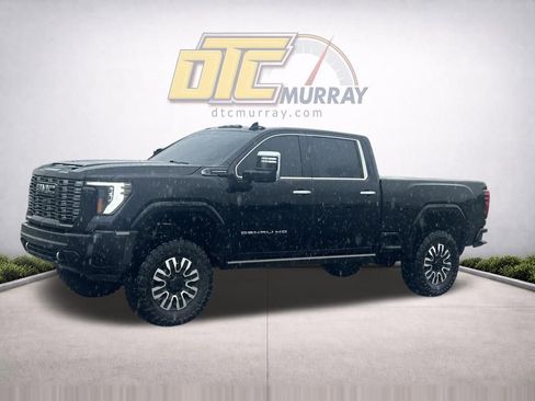 Used 2025 GMC Sierra 2500 Denali Ultimate w/ Max Trailering Package image 3