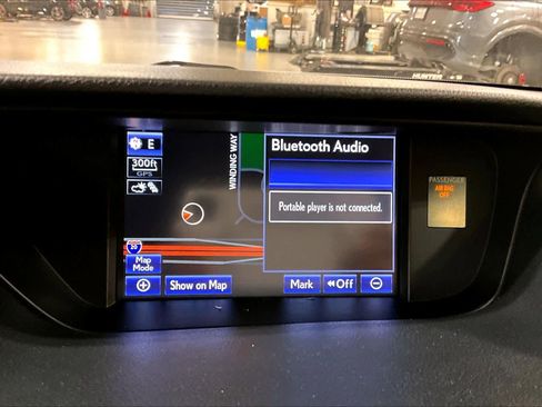 Used 2014 Lexus ES 350 w/ Luxury Package FWD image 28