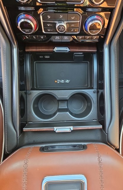 Used 2023 GMC Yukon XL Denali Ultimate w/ LPO, Floor Liner Package AWD/4WD image 15