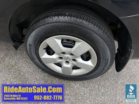 Used 2011 Nissan Rogue S AWD/4WD image 25