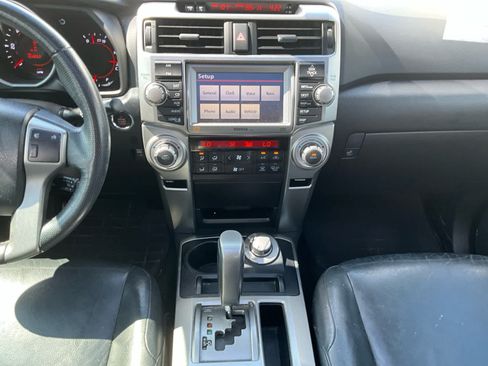 Used 2010 Toyota 4Runner Limited AWD/4WD image 10