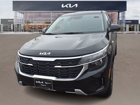 New 2026 Kia Seltos LX image 8