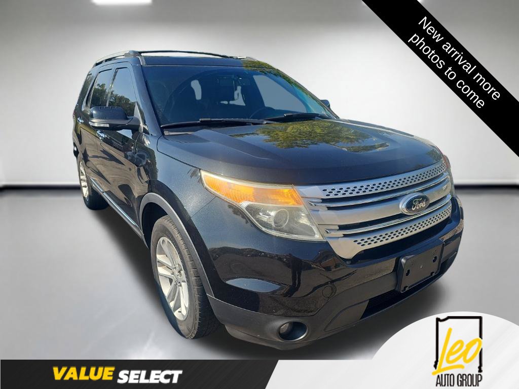 Used 2013 Ford Explorer XLT AWD/4WD image 2