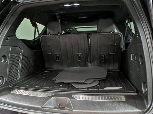 Used 2023 GMC Yukon XL AT4 w/ Max Trailering Package AWD/4WD image 9