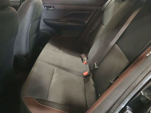 Used 2020 Nissan Versa SR w/ Convenience Package image 17