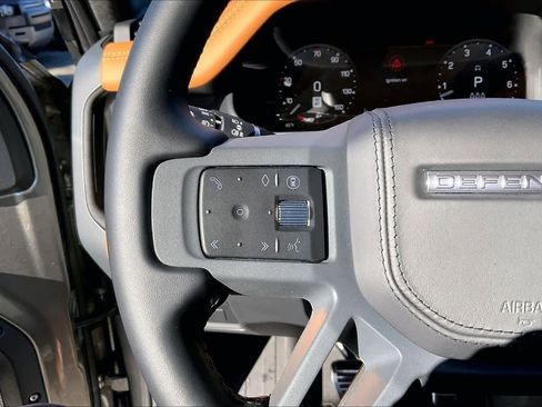 Used 2024 Land Rover Defender 130 X image 21
