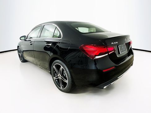 Certified 2022 Mercedes-Benz A 220 4MATIC image 6