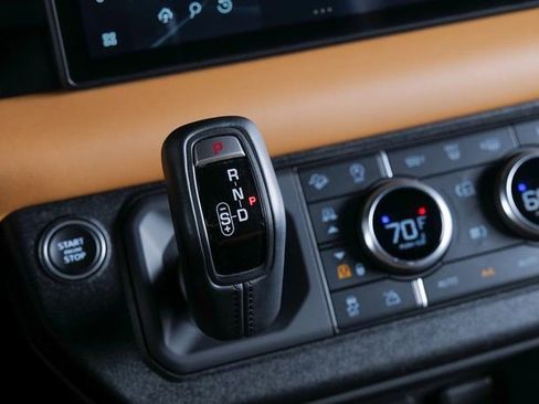 Used 2021 Land Rover Defender 90 X image 14