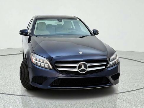 Used 2020 Mercedes-Benz C 300 4MATIC Sedan image 3