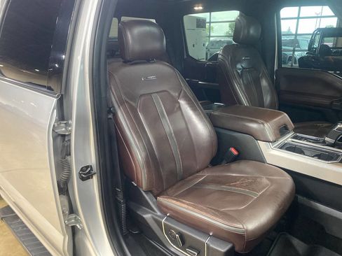 Used 2015 Ford F150 Platinum w/ Equipment Group 701A Luxury image 8