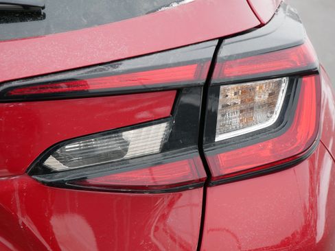 Certified 2024 Subaru Crosstrek 2.5i Limited w/ Crosstrek Mirror Package image 18