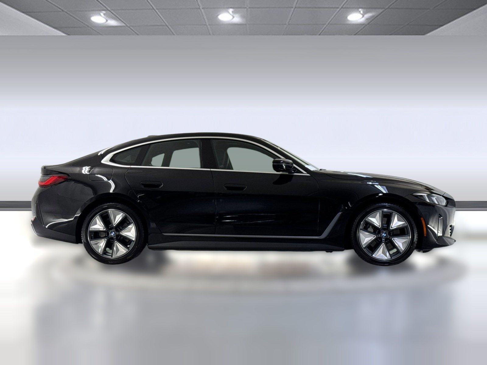 New 2026 BMW i4 xDrive40i w/ Premium Package AWD/4WD image 7