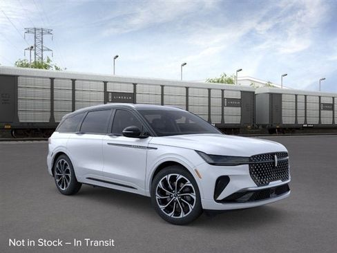 New 2026 Lincoln Nautilus Reserve AWD/4WD image 51