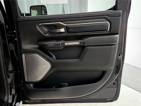 Used 2019 RAM 1500 Limited AWD/4WD image 17