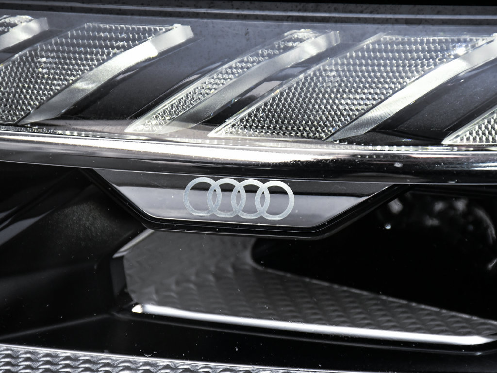 Used 2023 Audi A8 L 3.0T w/ Comfort Plus Package AWD/4WD image 78