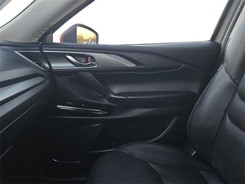 Used 2022 MAZDA CX-9 Touring w/ Touring Premium Package image 11