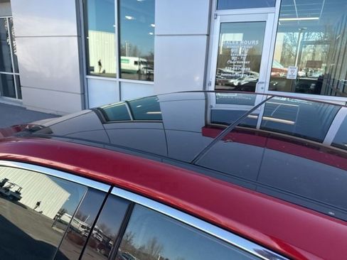 Used 2022 Toyota Camry XSE image 10