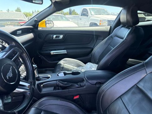 Used 2018 Ford Mustang Premium w/ Equipment Group 201A RWD image 19