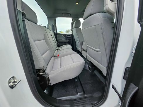 Used 2019 Chevrolet Silverado 2500 W/T image 14