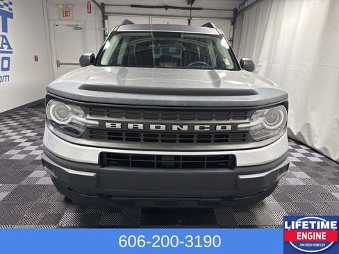 Used 2022 Ford Bronco Sport AWD/4WD image 3