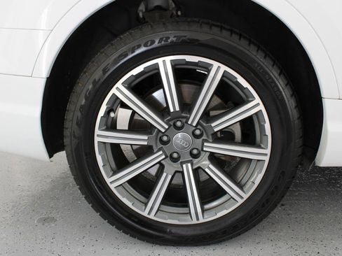 Used 2017 Audi Q7 3.0T Prestige w/ Prestige Package AWD/4WD image 83