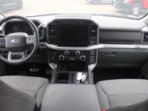 Certified 2022 Ford F150 XLT w/ Equipment Group 302A High image 15