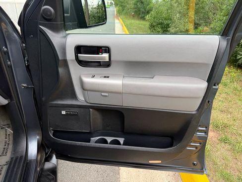 Used 2008 Toyota Sequoia Limited AWD/4WD image 28