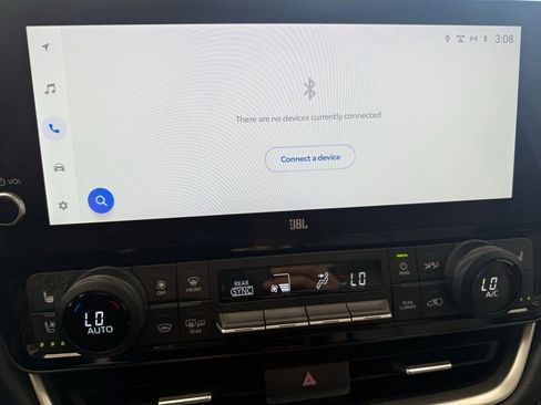 Used 2024 Toyota Grand Highlander Platinum image 40