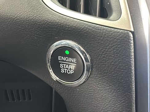 Used 2023 Ford Edge SEL image 23