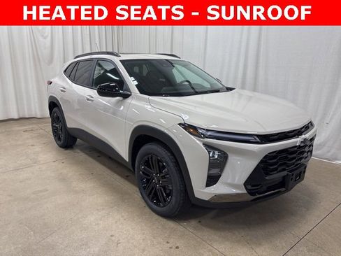 New 2026 Chevrolet Trax ACTIV w/ Sunroof Package image 1