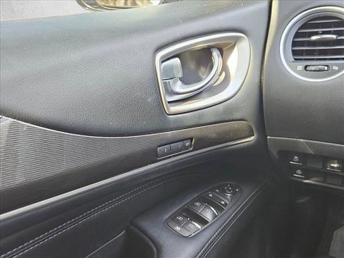 Used 2018 INFINITI QX60 FWD w/ Premium Plus Package image 24