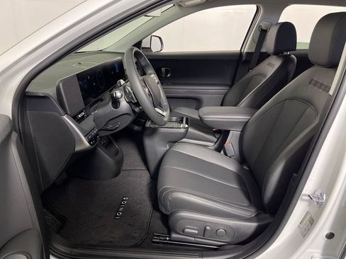 New 2026 Hyundai Ioniq 5 SEL image 12