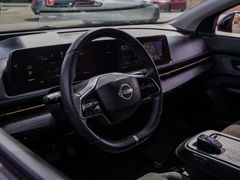 Used 2023 Nissan Ariya FWD image 14