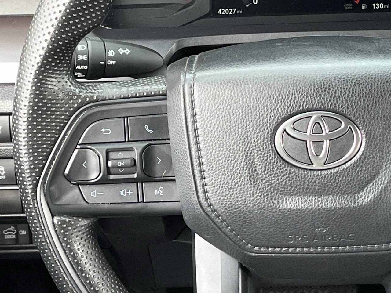 Used 2024 Toyota Tacoma SR5 RWD image 12