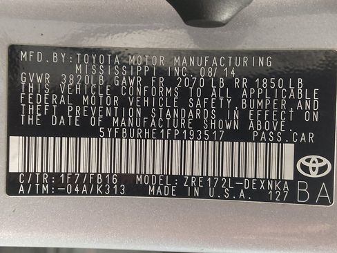 Used 2015 Toyota Corolla LE image 33