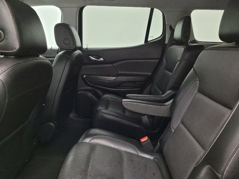 Used 2019 GMC Acadia SLT AWD/4WD image 18