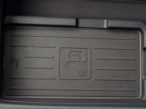 Used 2024 Audi A4 2.0T Premium Plus image 37