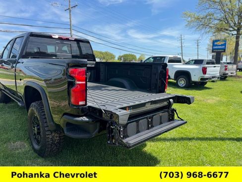 New 2026 Chevrolet Silverado 2500 ZR2 image 8
