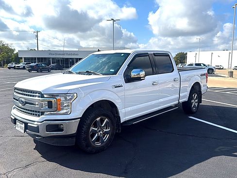 Used 2019 Ford F150 XLT w/ Equipment Group 302A Luxury AWD/4WD image 2