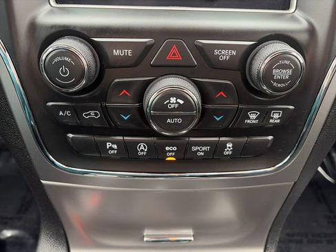 Used 2018 Jeep Grand Cherokee Altitude AWD/4WD image 51